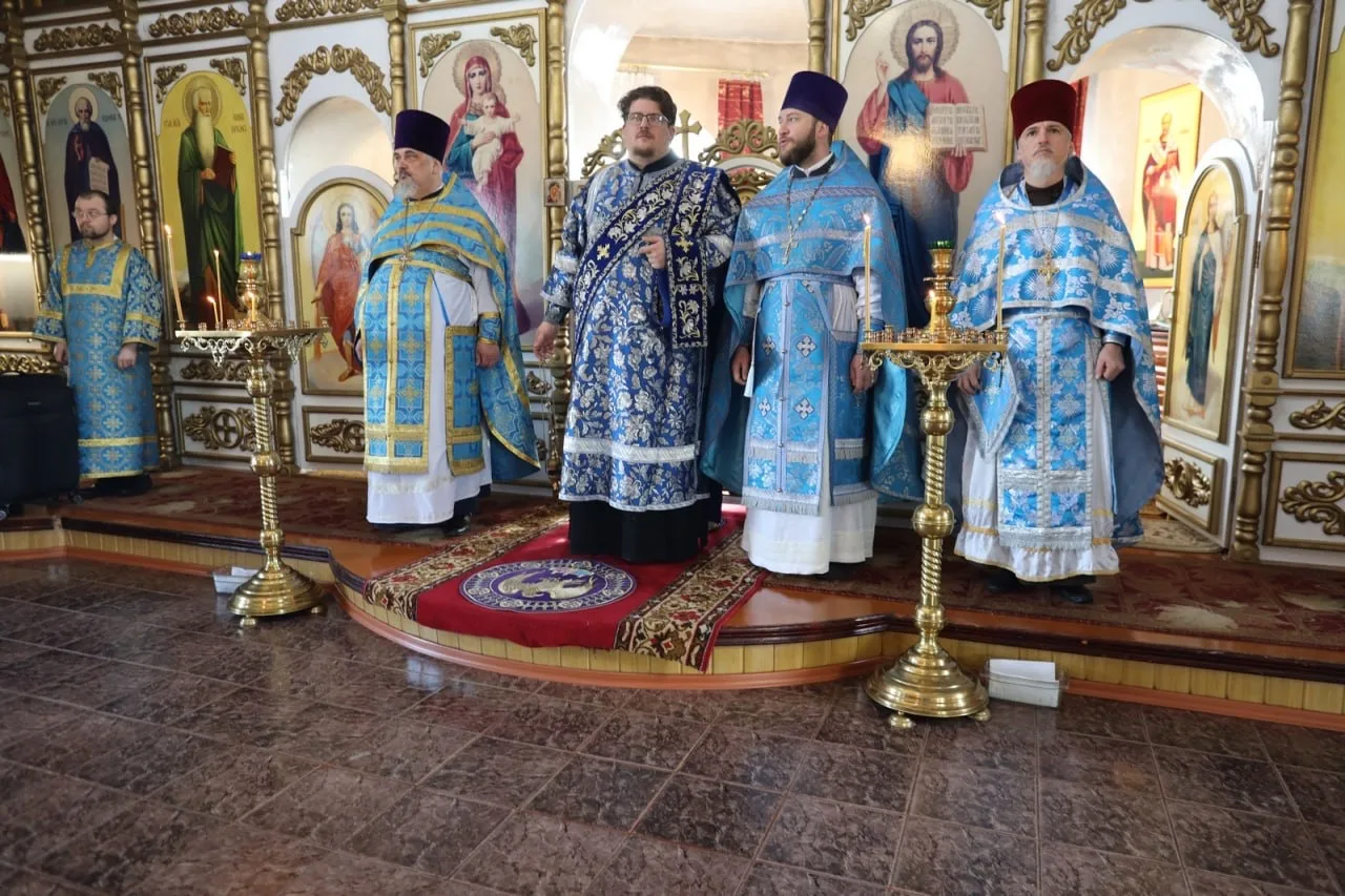 ЕПИСКОП ПИТИРИМ СОВЕРШИЛ ЛИТУРГИЮ В УСПЕНСКОМ ХРАМЕ С.УСПЕНСКОЕ  28 марта, в субботу 5-й седмицы Вел
