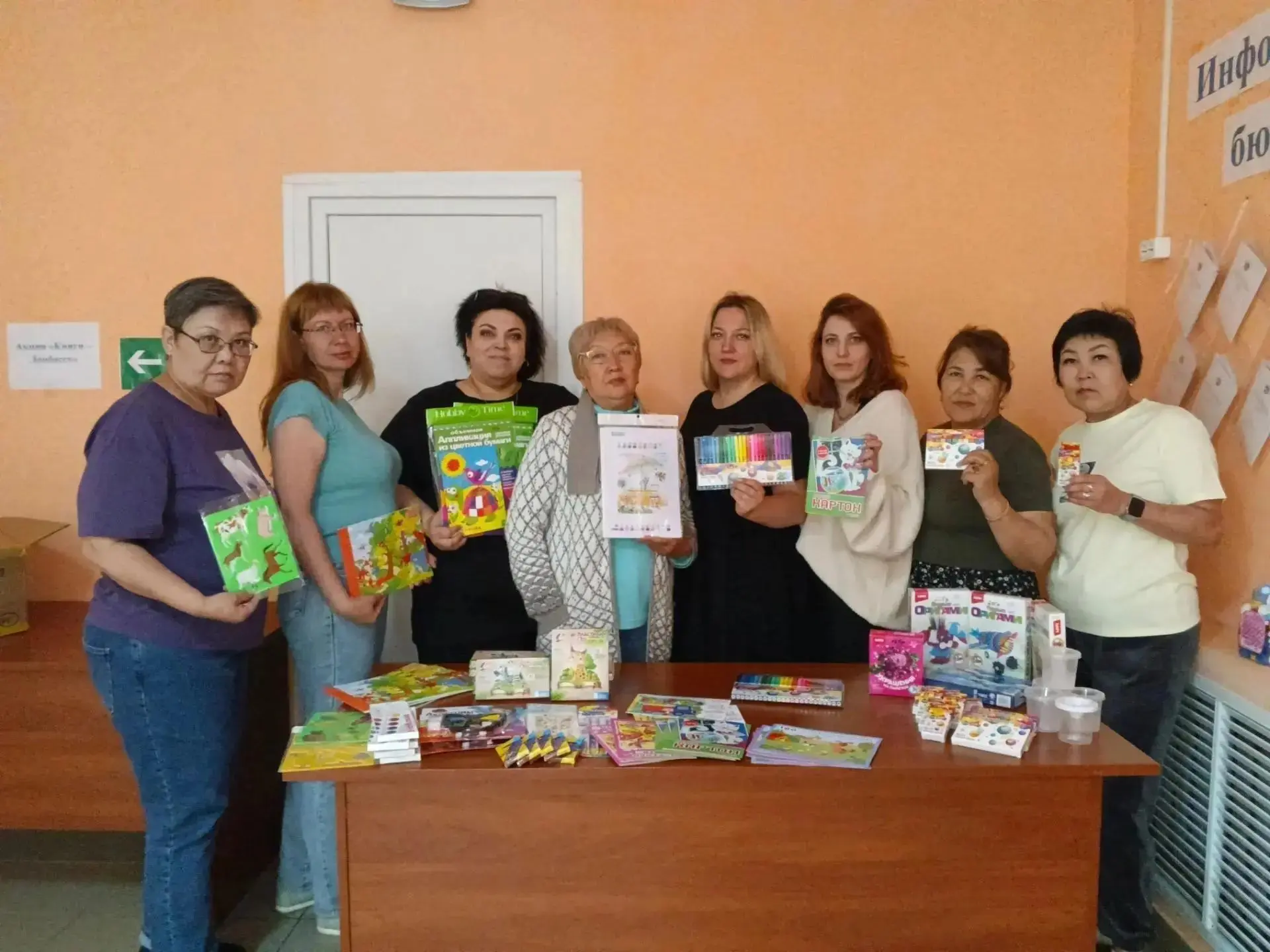 Оренбуржцы собрали летние подарки для юных перевальчан

Акции в поддержку жителей округа-побратима п