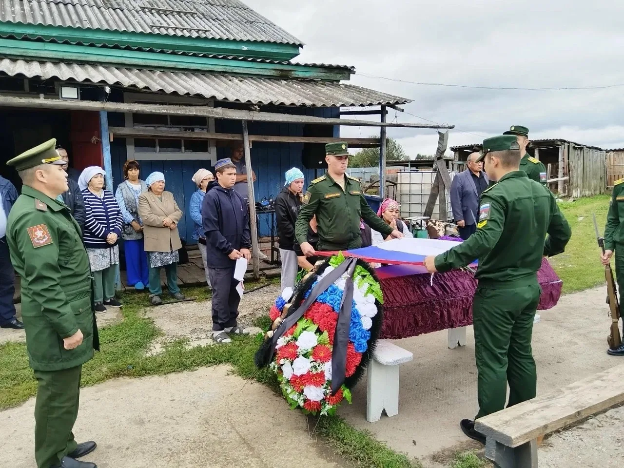 Сегодня в д.Кульмаметская состоялось прощание с Абубакировым Эмилем Газинуровичем 🙏