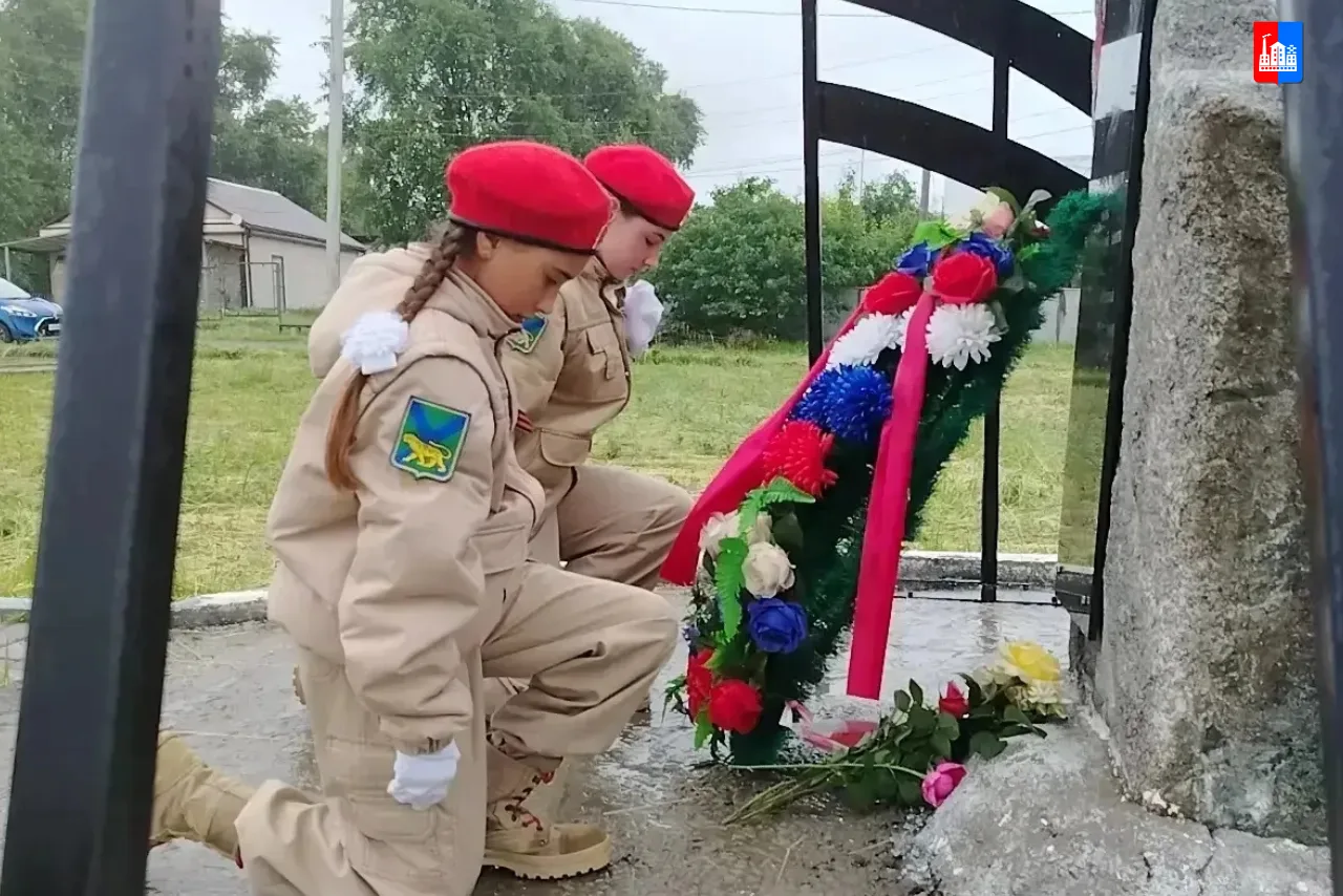 Торжественные митинги, посвященные Дню памяти и скорби, прошли во многих сельских посел...