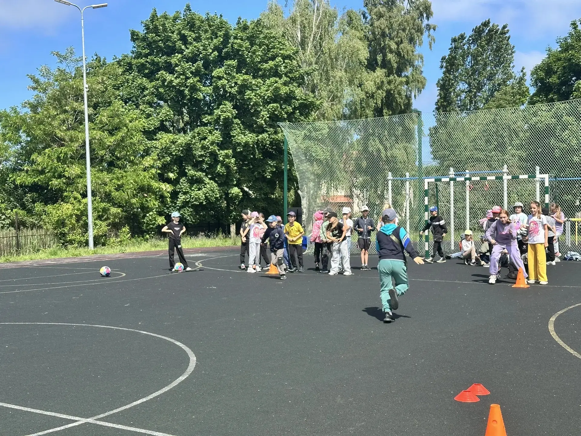 Собери свою победу! 🧱⚡

🌈🌞Сегодня лагерь "Островок детства "🏝 вышел на тропу спортивных приключе