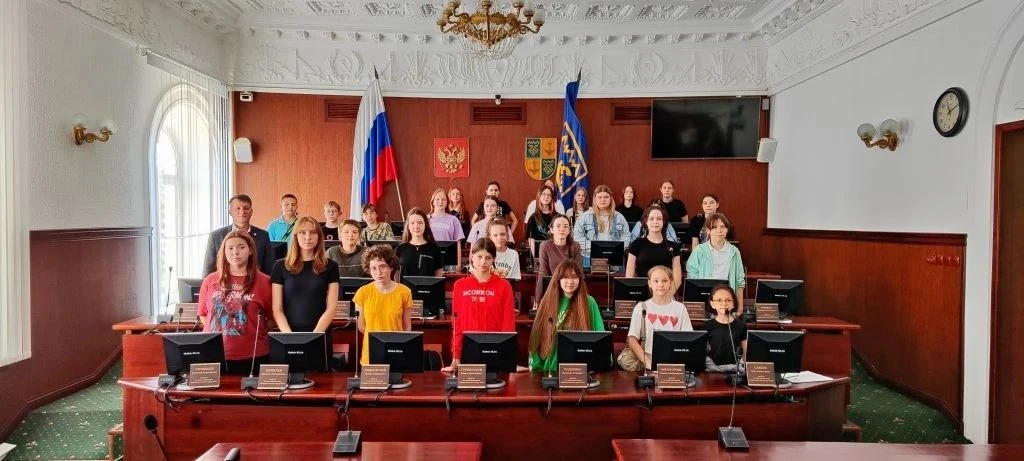 Наша молодёжь — наше надёжное будущее

В преддверии Дня молодёжи, который мы отметим 27 июня, отряд 