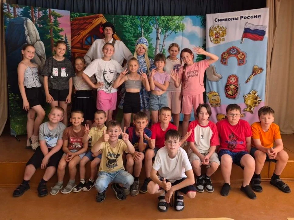🌞ВЕСЁЛЫЕ И ПОЛЕЗНЫЕ КАНИКУЛЫ В "РАДУГЕ" ПРОДОЛЖАЮТСЯ!🌞

 🇷🇺День девятый
ОПЕРАТИВНАЯ СВОДКА
Дата:
