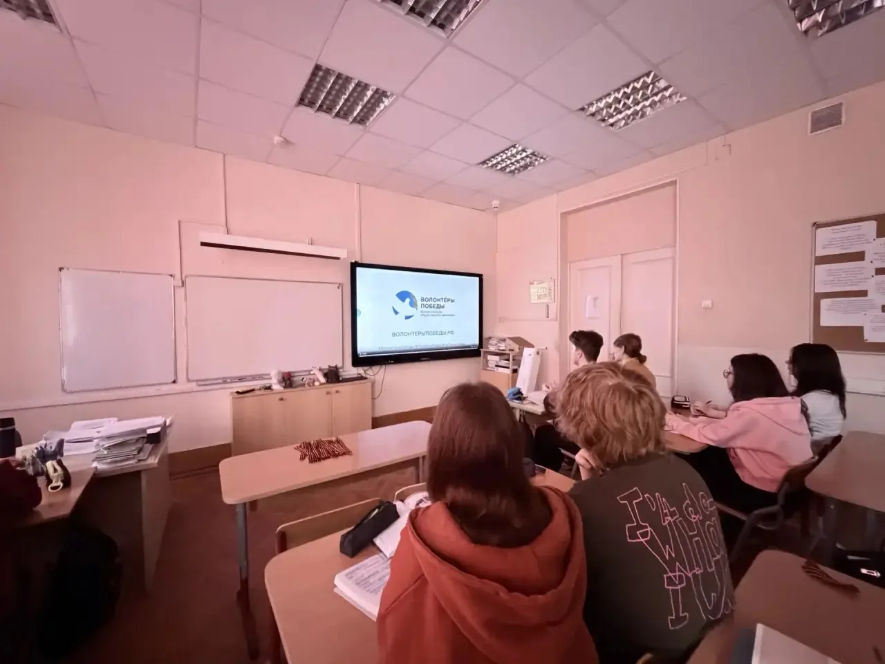🌟Уроки памяти для старшеклассников   Учитель истории нашей школы и Волонтер Победы Дария Андреевна Ф