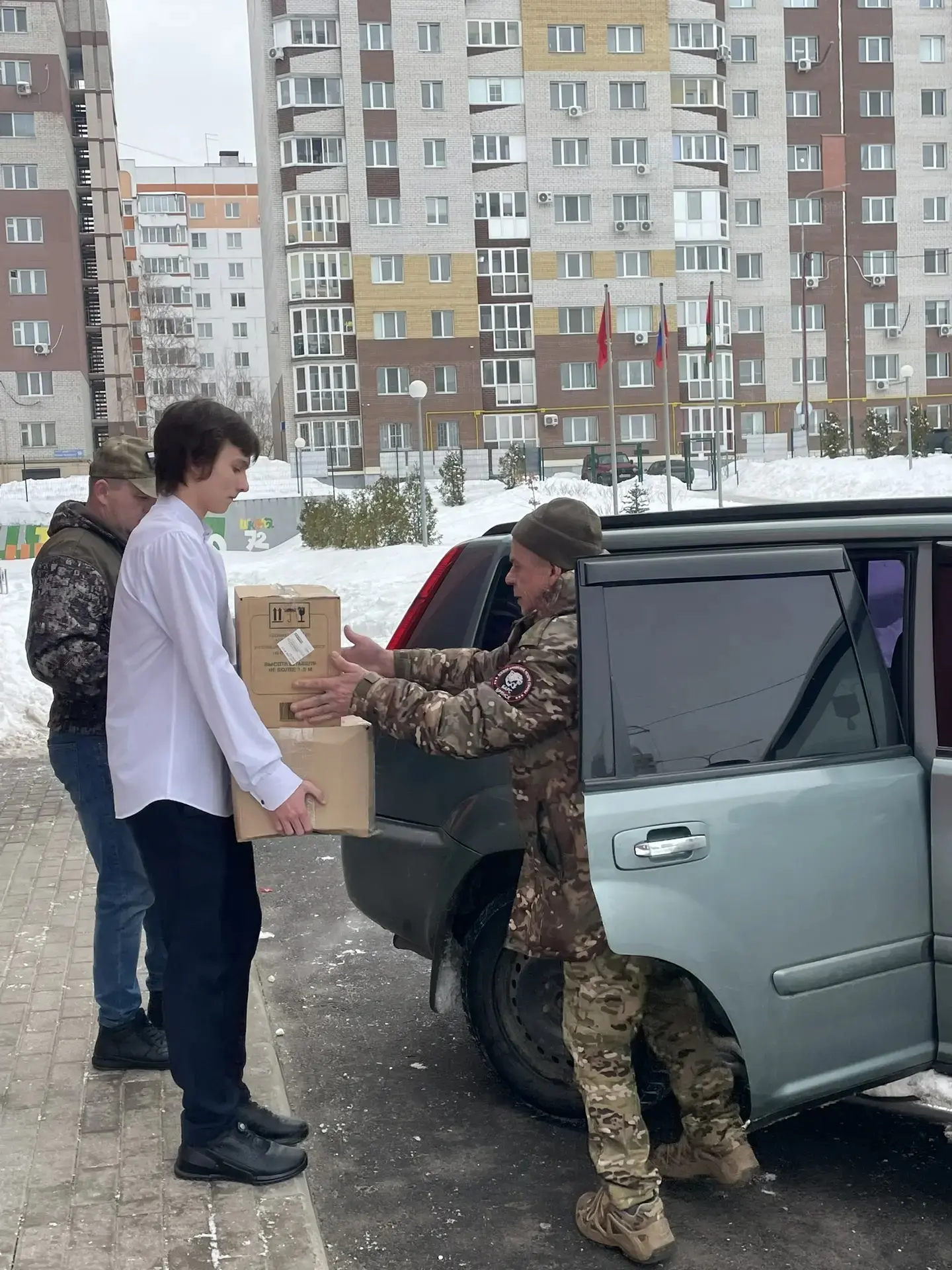 🔥 Поддержка наших героев! 🔥Сегодня бойцы добровольческого отряда “Барс” получили ценный груз — окопн
