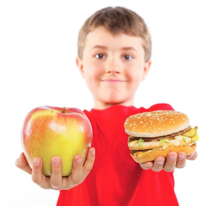 Почему фастфуд 🍔🍟 вреден для школьников?🧐
