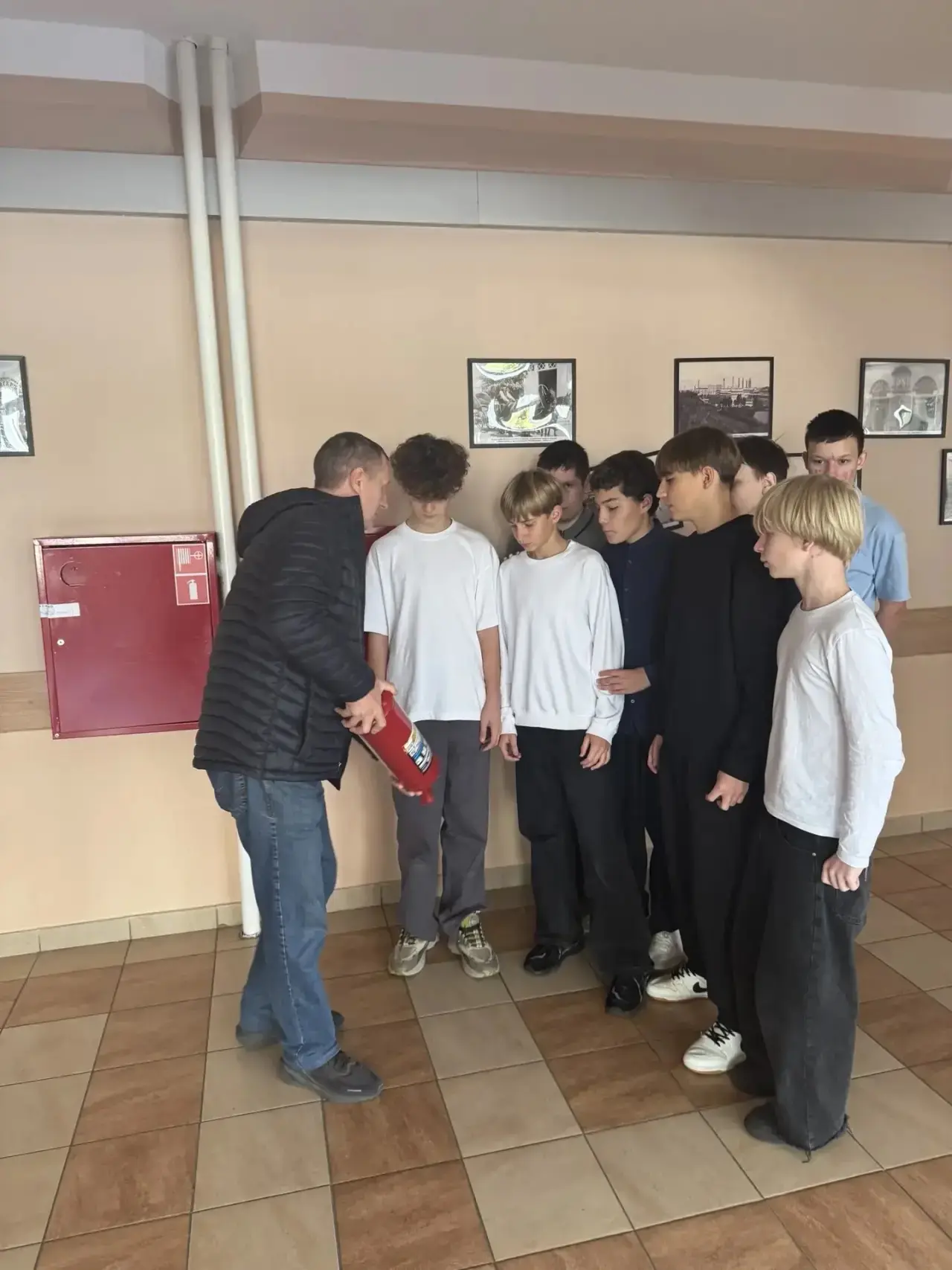 01.10.2026 года в классных коллективах 8-11 классов на уроках ОБЗР преподавателем  Ищен...