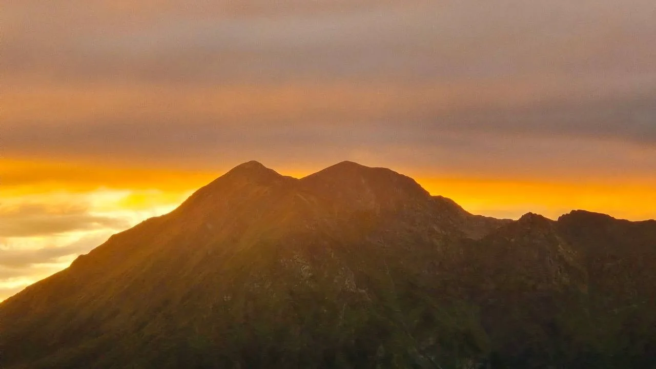 🔥 Сегодня в горах Сочи закат устроил настоящее шоу.