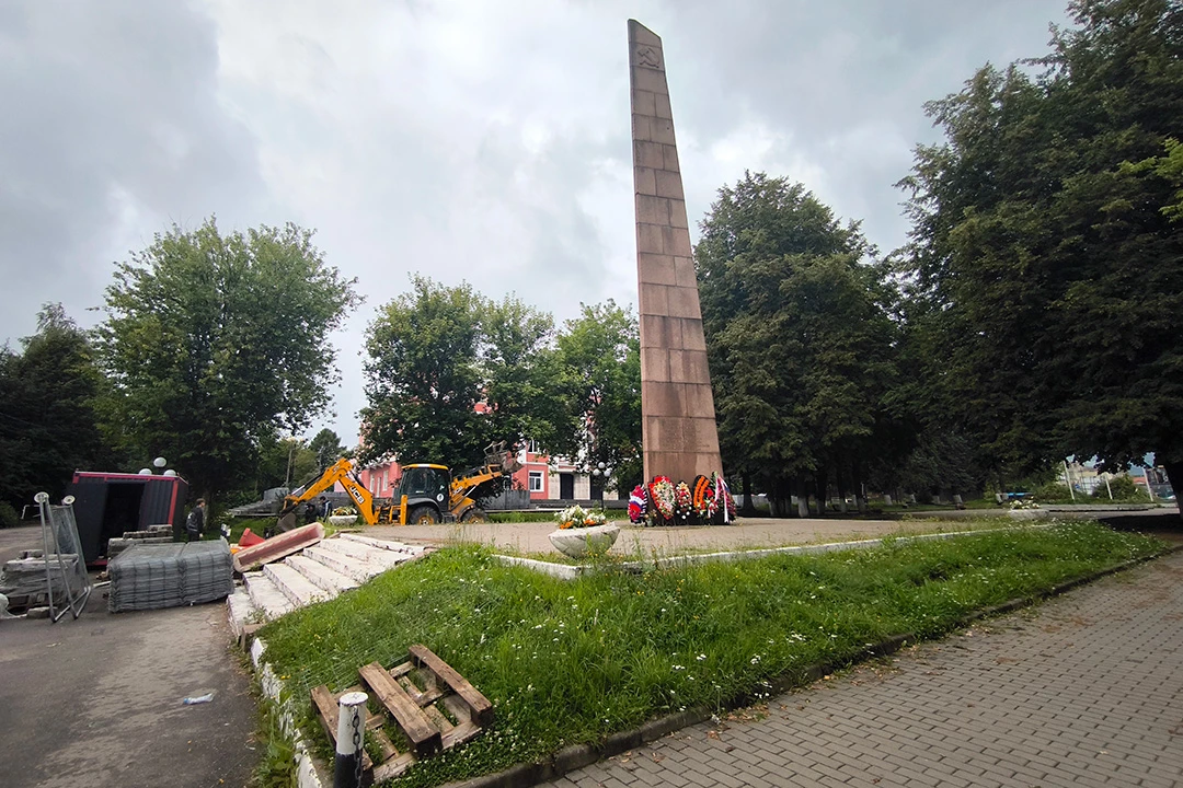 C чего начинается «История в силуэтах»?