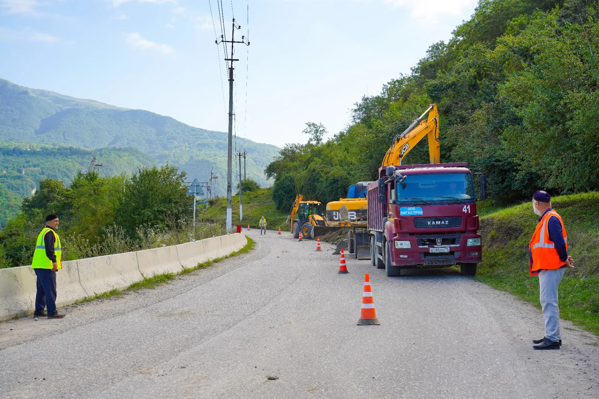 🚧 17,4 км дороги к «Ведучи» обновят до конца 2026 года