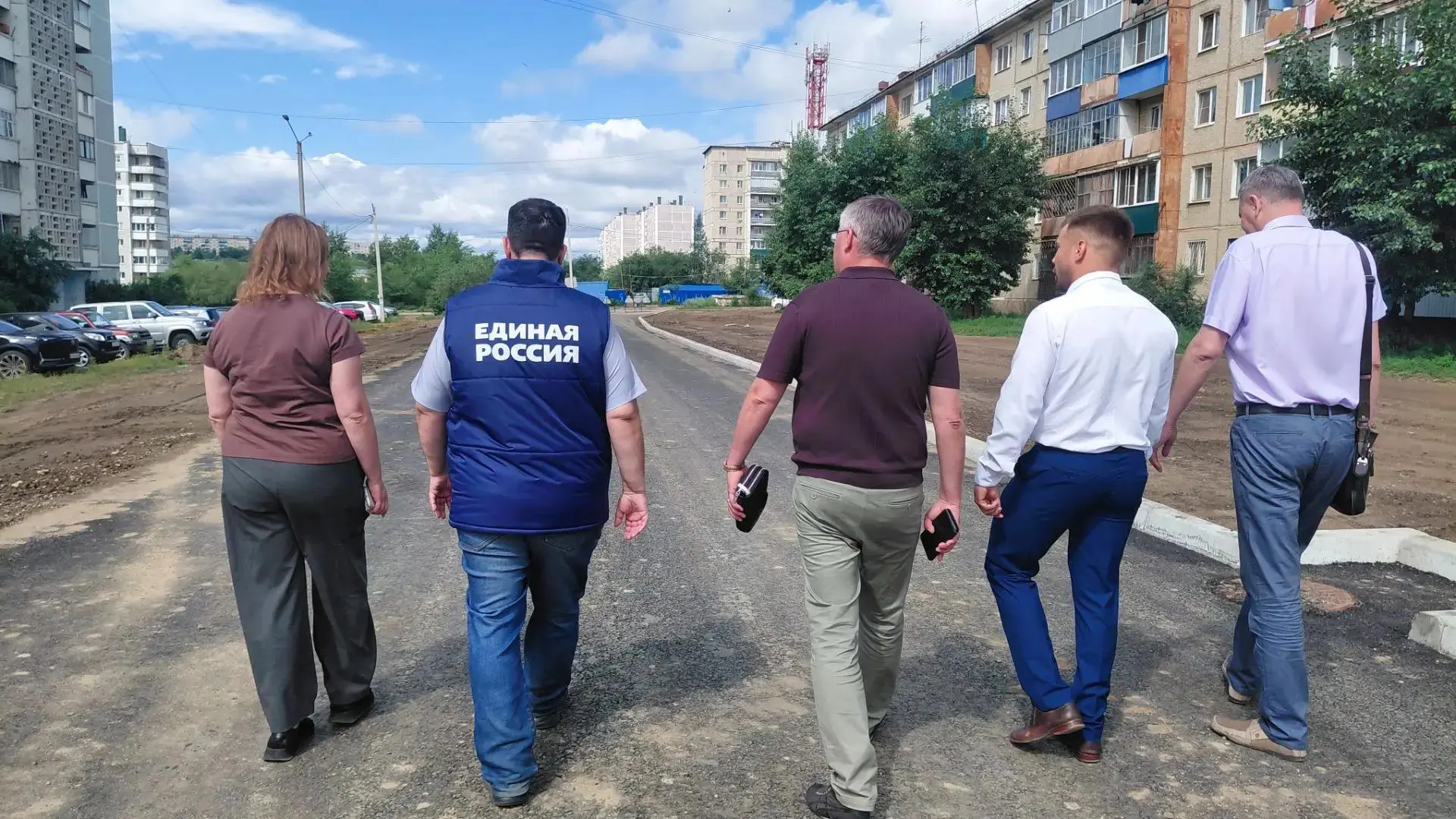 ✅Народная программа Единой России: Депутаты Думы Читы проверили ход ремонта дорог в столице Забайкал
