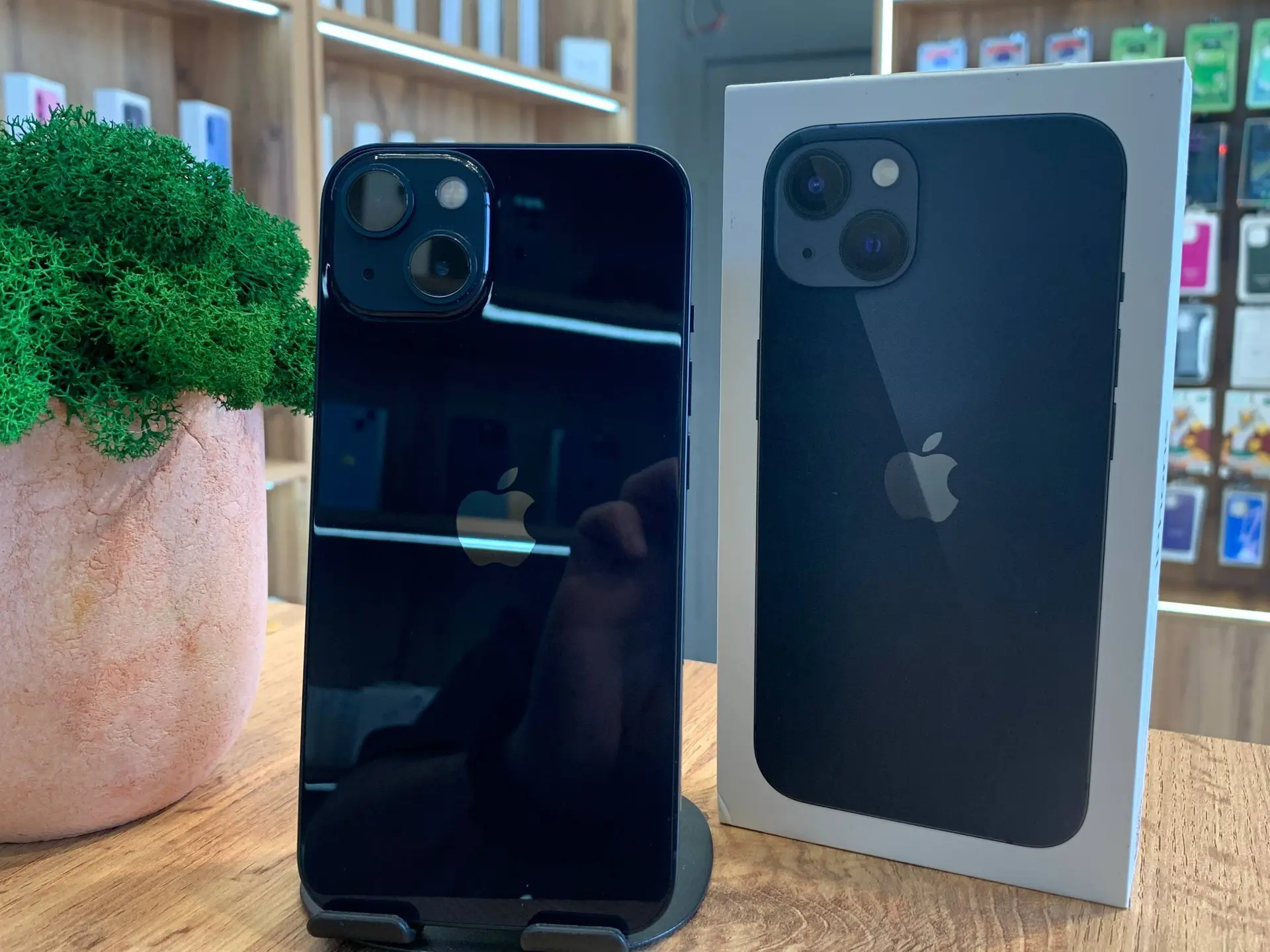 🚨 ТОВАР ДНЯ: iPhone 13 по цене смартфона попроще!