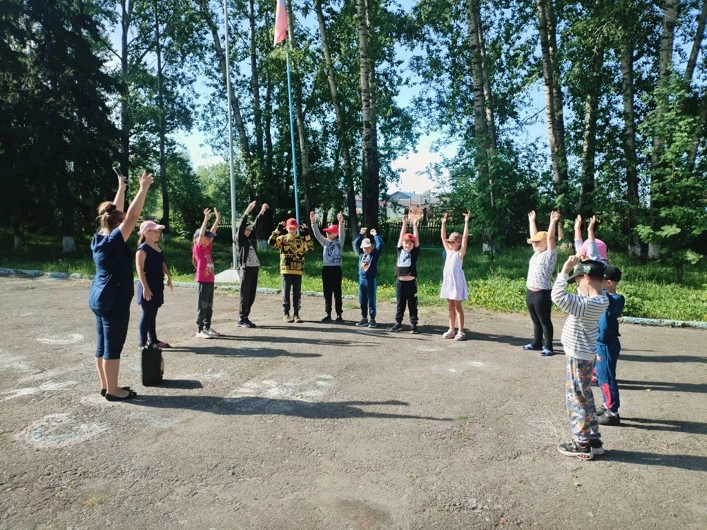 ✨ День, полный открытий и улыбок, прошёл сегодня, 9 июня, в нашем пришкольном лагере «Новое поколени