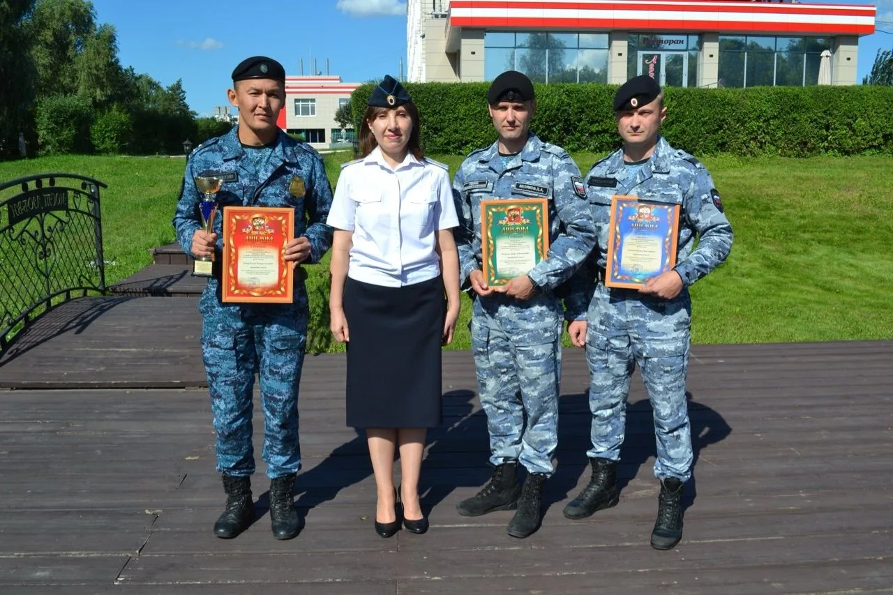 Вадим Романов - в тройке лучших судебных приставов Сибири!