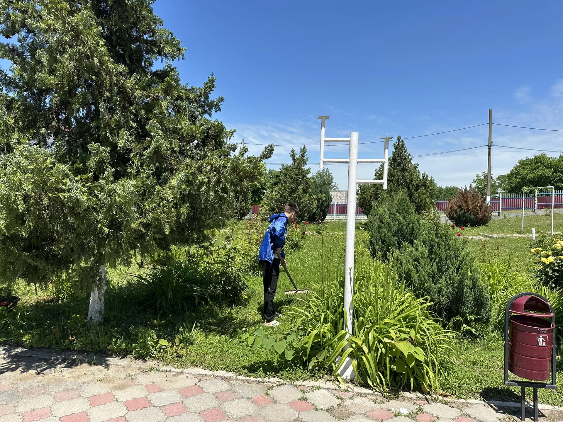 В МБОУ " ООШс.Чири-Юрт Шалинского муниципального района" активисты "Юные Кадыровцы" провели субботни
