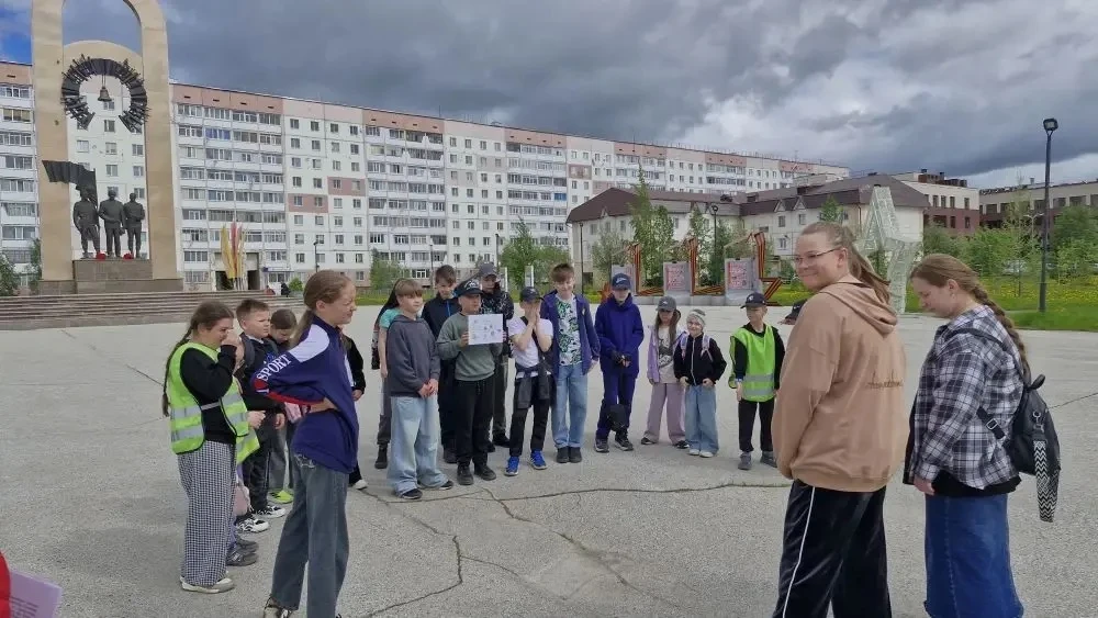 ✨ Третий день второй смены лагеря с дневным пребыванием прошел ярко и патриотично! ✨

В преддверии Д