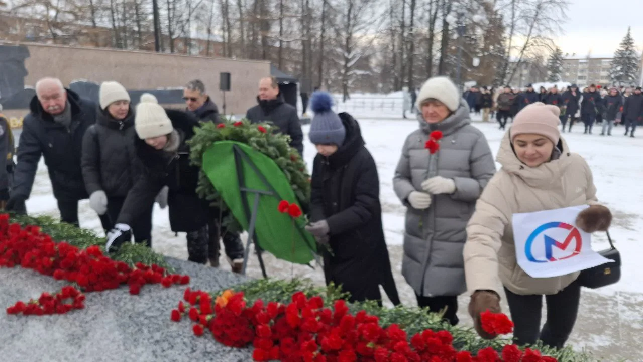 💐 Сегодня, 23 февраля, коллектив Отделения СФР по Удмуртии принял участие в торжественной церемонии 