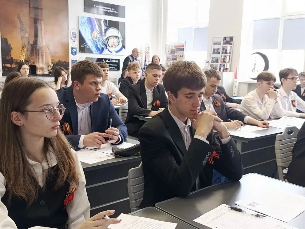 Сохраняя правду о войне: как прошёл «Диктант Победы» в нашей гимназии  Сегодня, 24 апреля, гимназия 