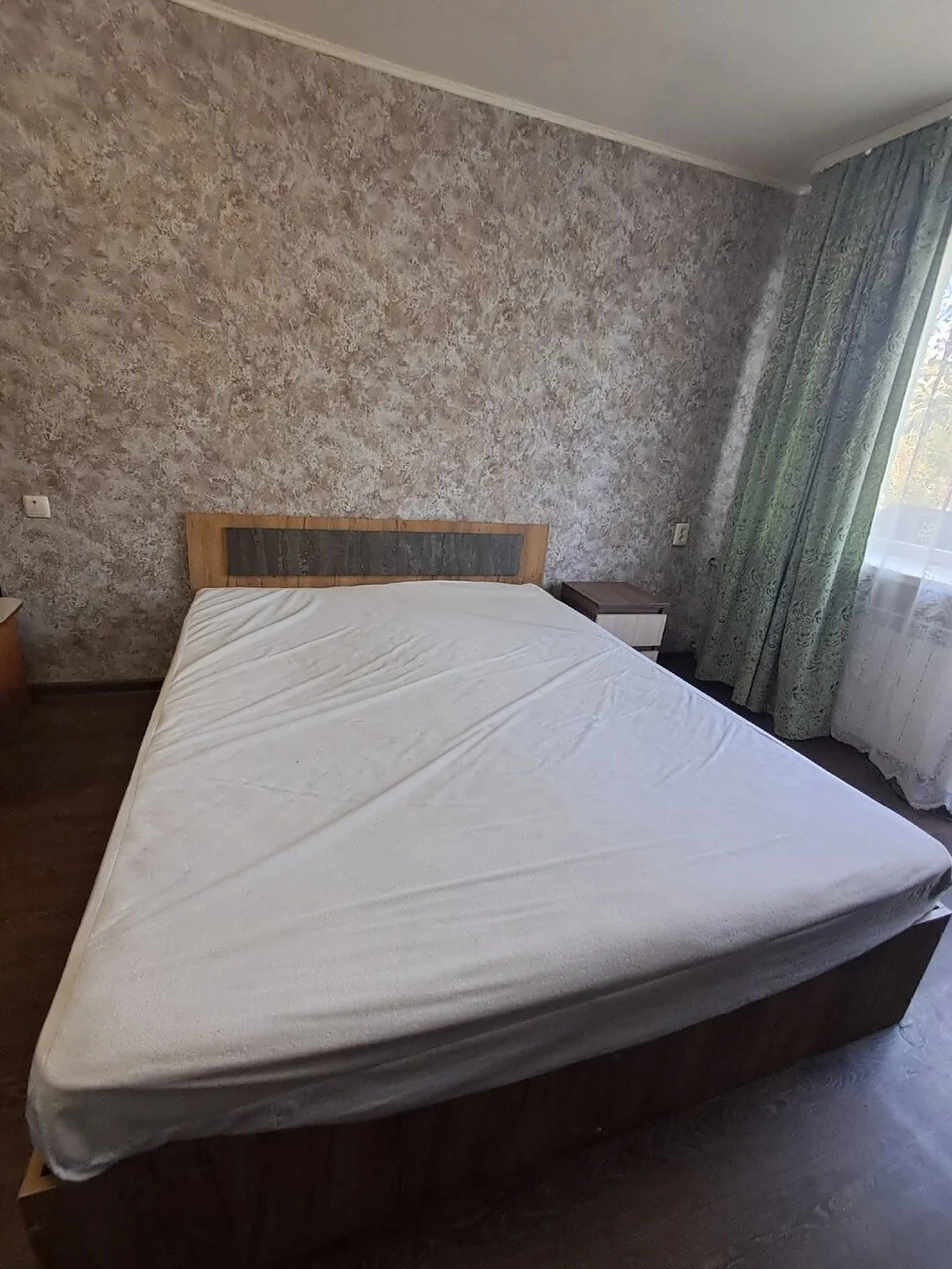 Продам кровать 160×200 и стиральную машину б/у, Черёмушки, 13000