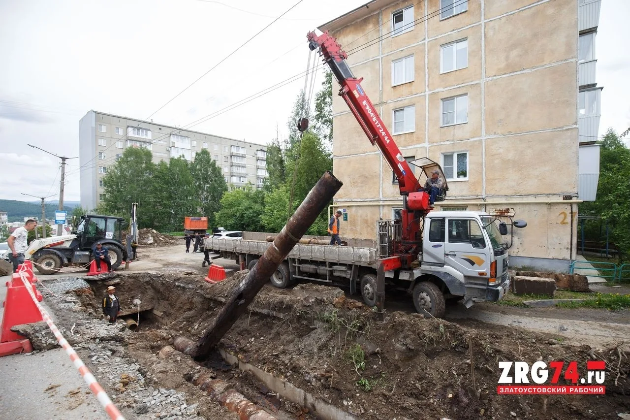 🌳 В Златоусте заменили трубы перед благоустройством аллеи на Северо-Западе 
 
Прогулочную территори