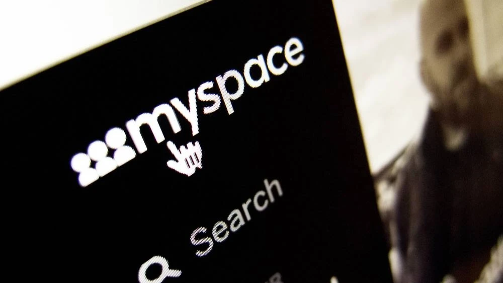 ПЕРЕРОЖДЕНИЕ | КУЛЬТОВАЯ СОЦСЕТЬ 2000-Х MYSPACE ВОЗВРАЩАЕТСЯ

Соцсеть Myspace, ставшая символом инте
