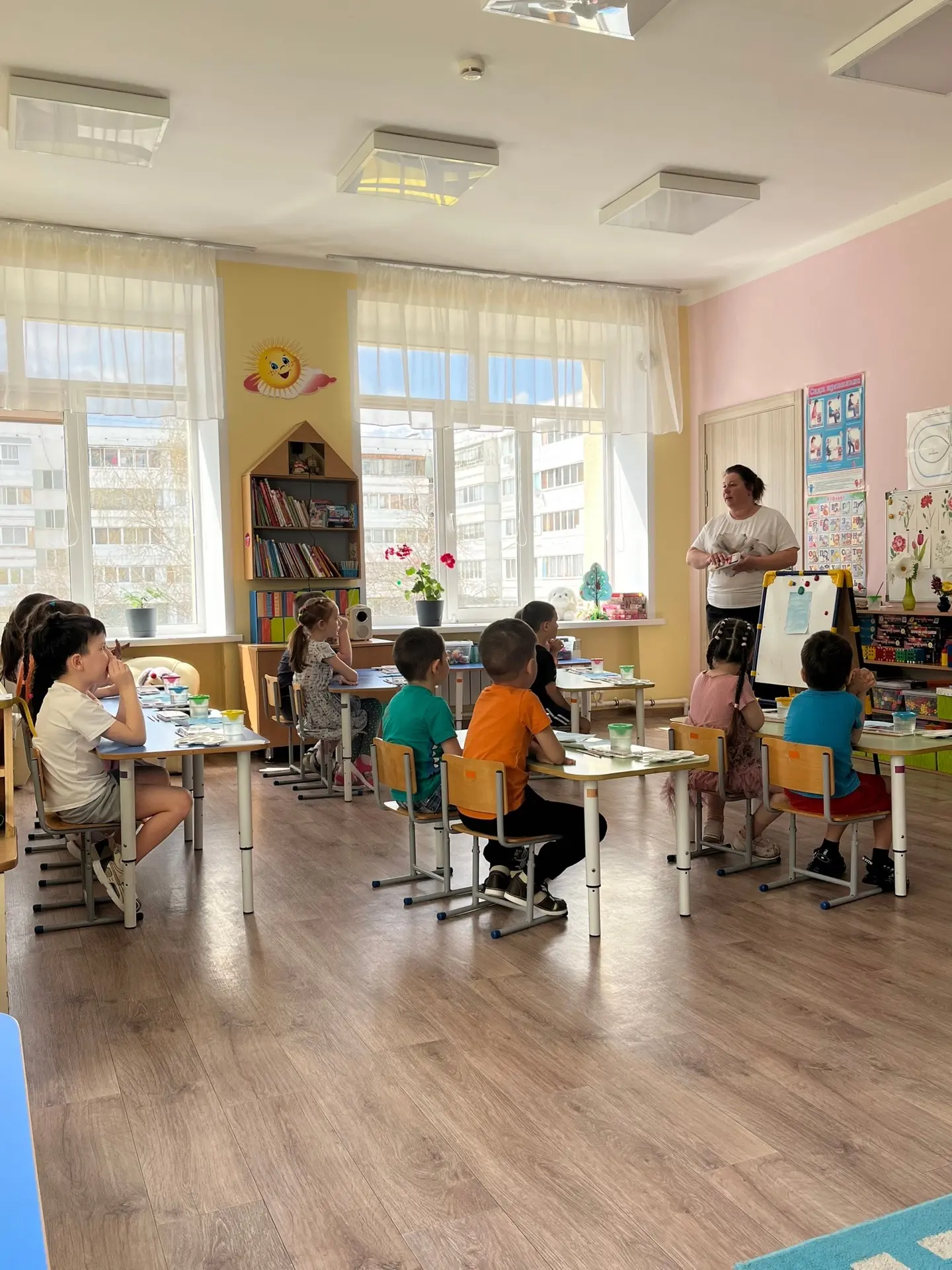 🎨 Итоговое занятие по рисованию в 5-й старшей группе👏

Под чутким руководством Ирины Николаевны Ко