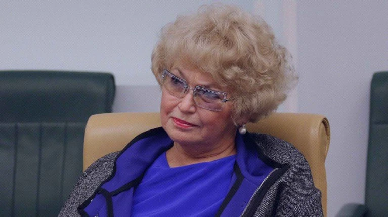 Сенатором от Тувы осталась Людмила Нарусова