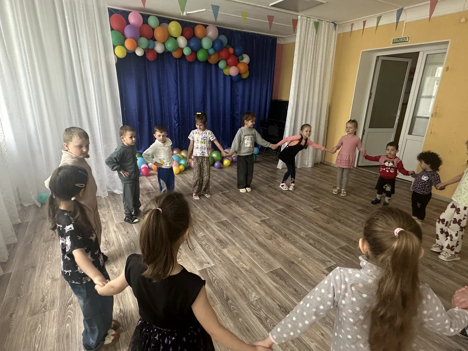 🍭 В детском саду №27 «Берёзка» прошло яркое мероприятие, посвящённое Дню защиты детей!