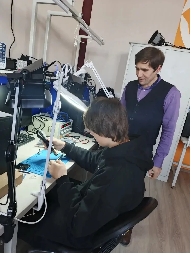 Наши студенты и преподаватели уже вовсю готовятся к региональному этапу чемпионата «Профессионалы» К