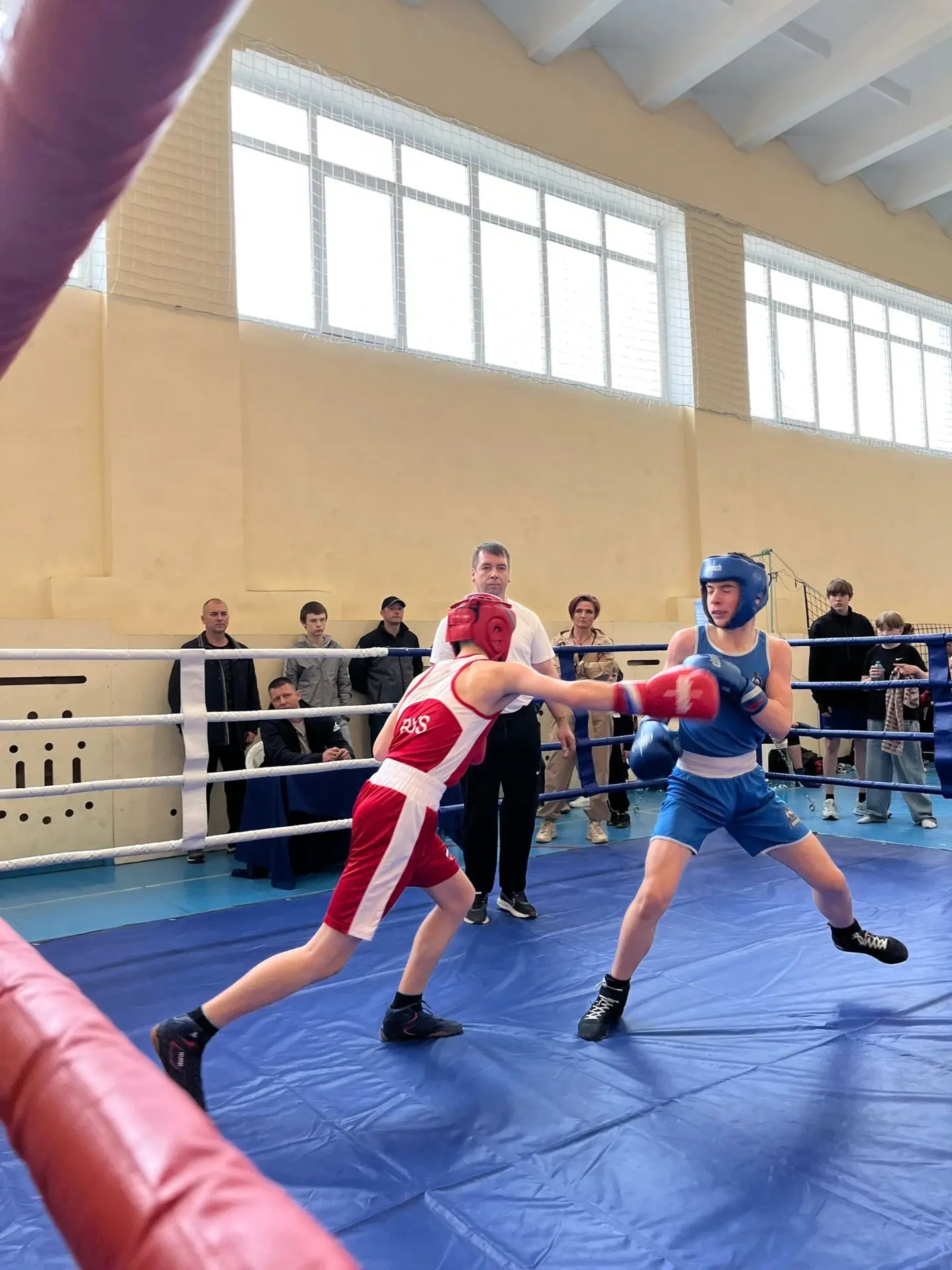 🥊Юные боксеры Североморска покорили Карелию на турнире памяти Героя Советского Союза!�...