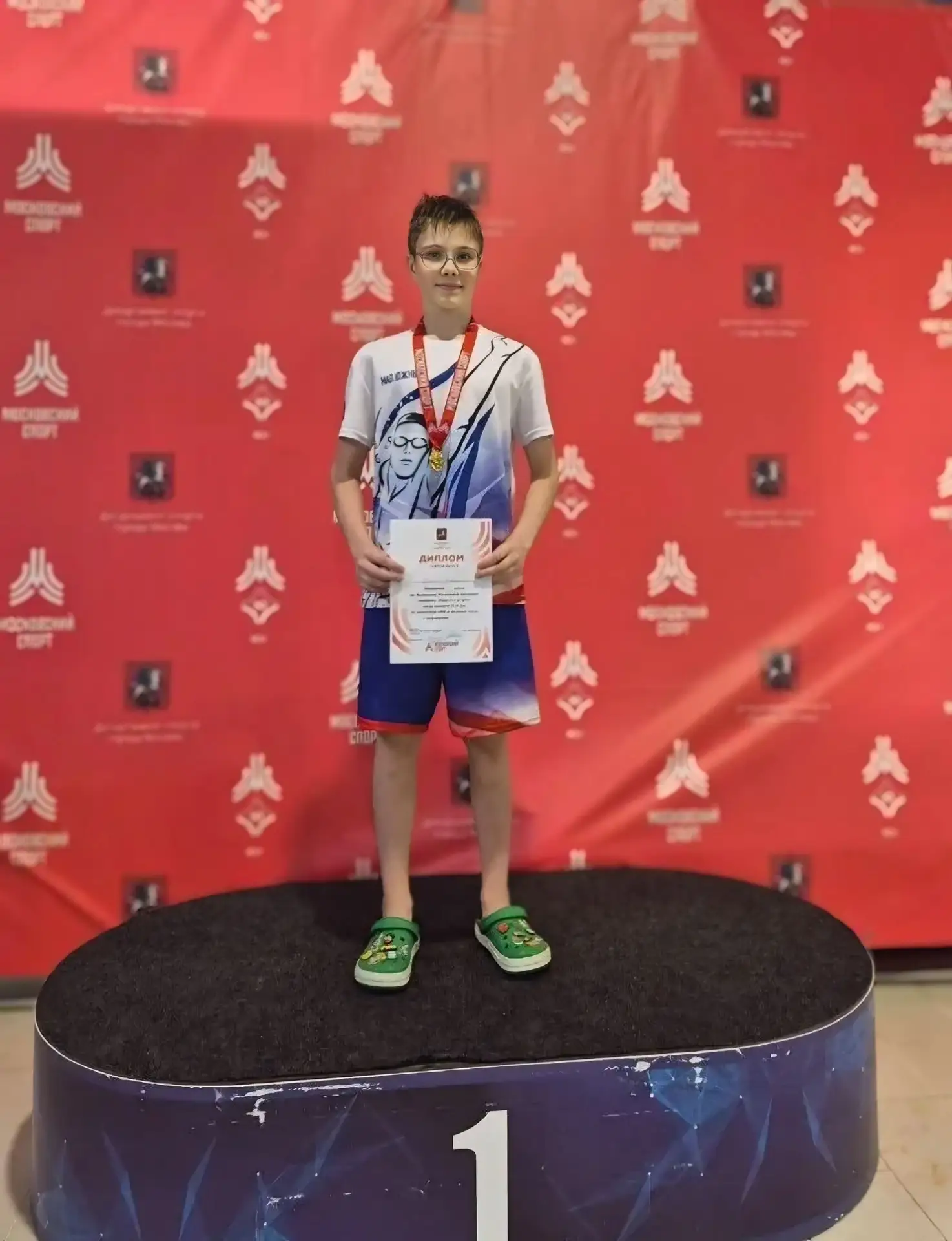 🏊‍♂️ Юный чемпион! Артемий Н. взял золото и серебро на первенстве Московской академии плавания.

🤿