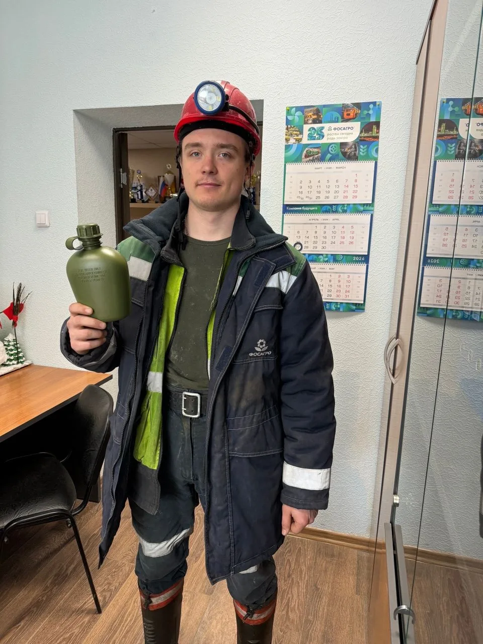 Чистая вода под землёй: продолжаем выдачу фляжек 💧 🚇 Профком продолжает системную работу по выдаче ф