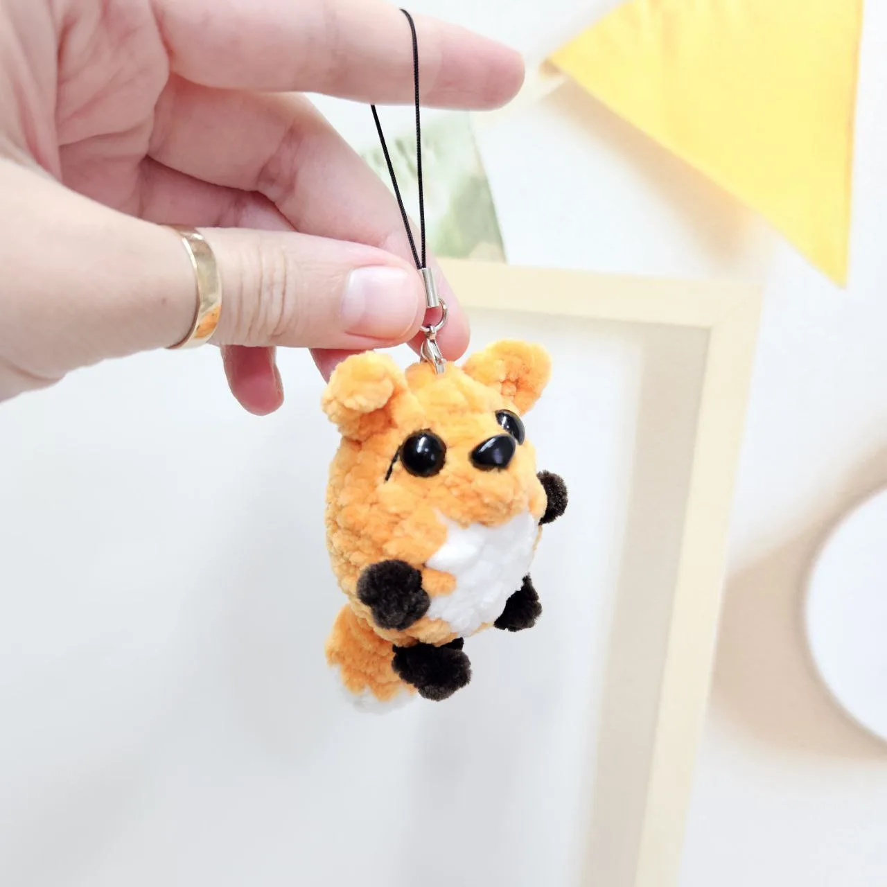 🎊 Акция дня! 🧡 Эти малыши всегда привлекают внимание на ярмарках!

Мини-лисёнок — крошечная игрушк