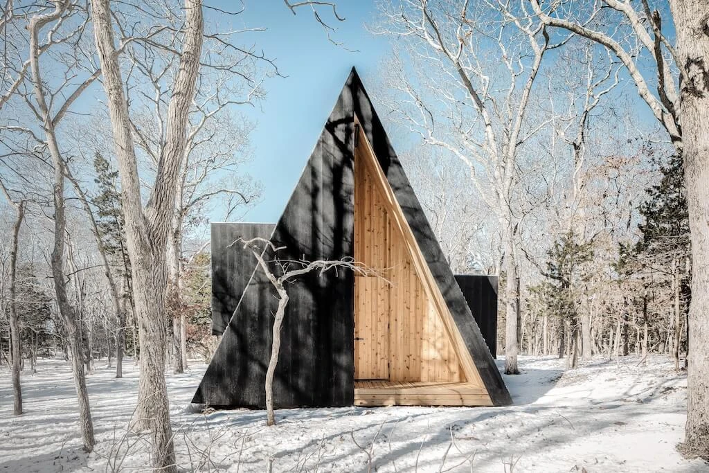 ▶ Woods Retreat / BE_Design