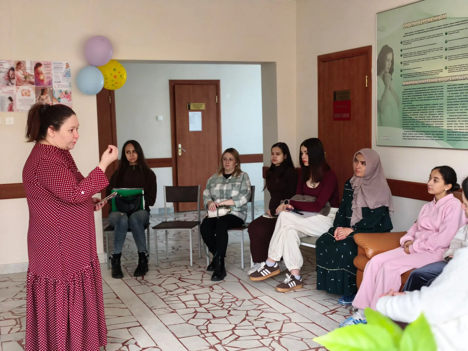 🎉 Сегодня, 7 октября, в нашей женской консультации прошёл День беременных! 🎉