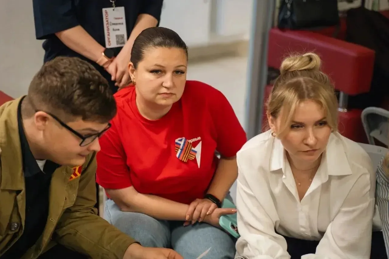 💫 Наши специалисты по работе с молодёжью повышают квалификацию в Краснодаре!  🏕 В рамках проекта Дви