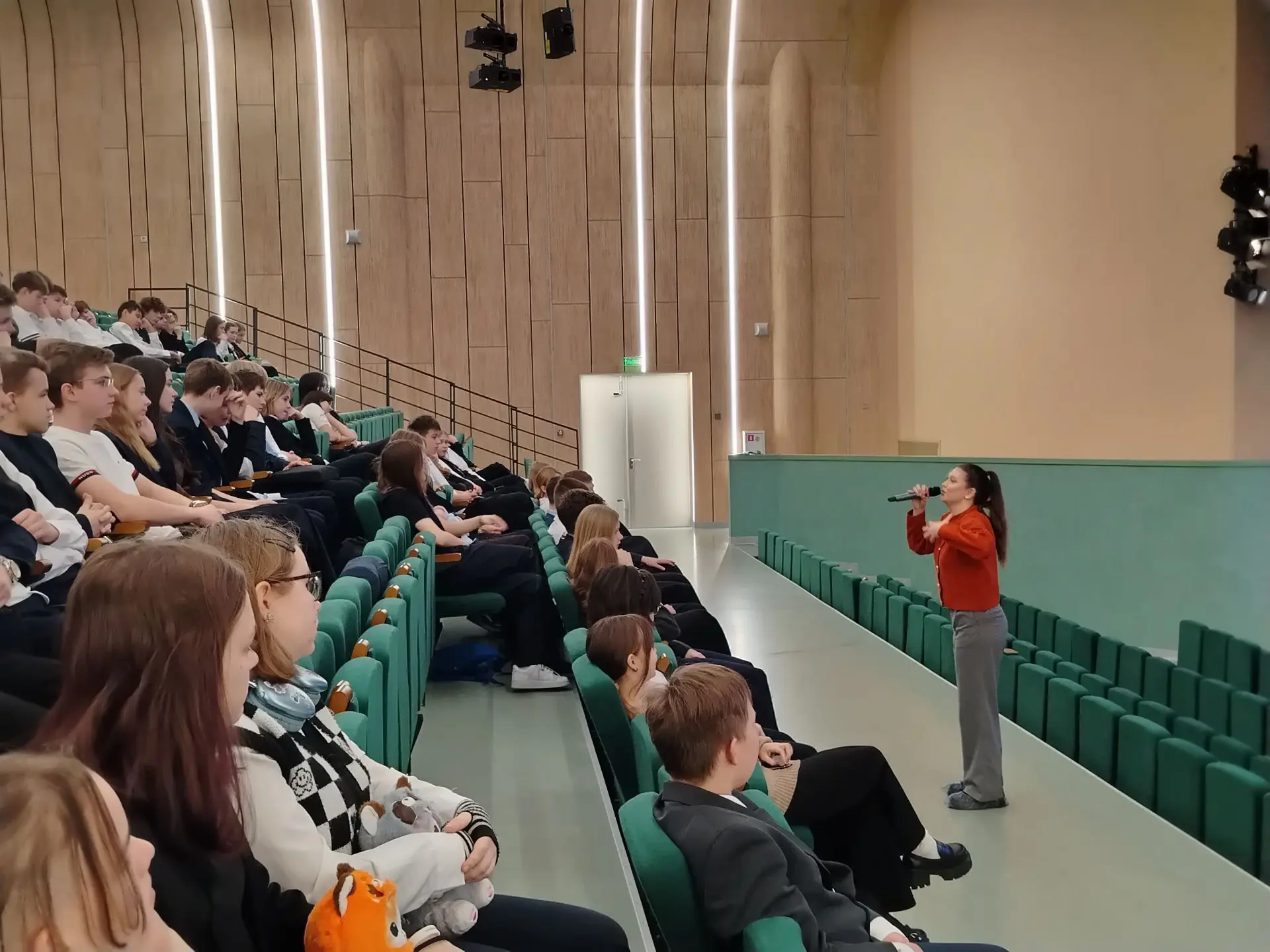 23 декабря 2025 года, в стенах ГАНОУ СО «Губернаторский лицей» прошло профилактическое мероприятие. 
