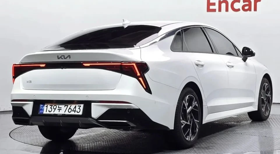 🌟Kia K5 3rd Generation 2.0 из Кореи: с пробегом до 8т.км!  Представляем два потрясающих экземпляра K