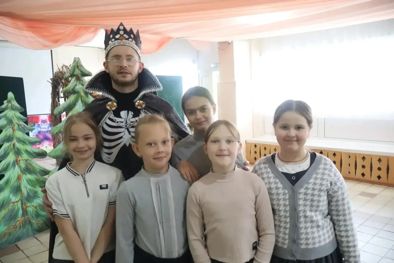 📚✨ «Тайны Лукоморья»: как 3 «В» класс спасал сказки от Кощея!  🗓️ Наш 3 «В» класс отправился в увлек
