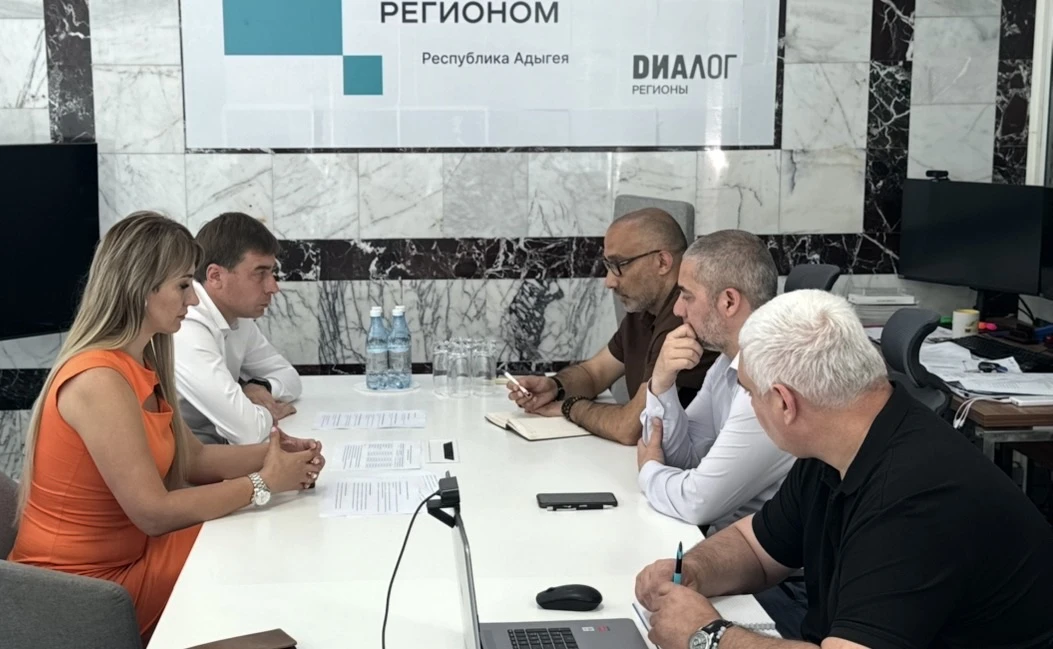 Состоялась рабочая встреча председателя правления Ассоциации «Совет муниципальных образований РА» Ру