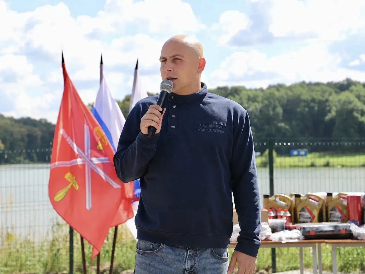 Молодое поколение — с заботой о наших бойцах!