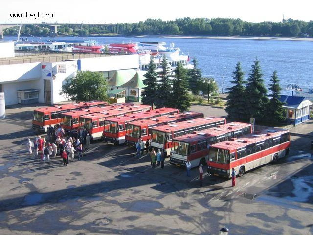 В объективе 2000-е.