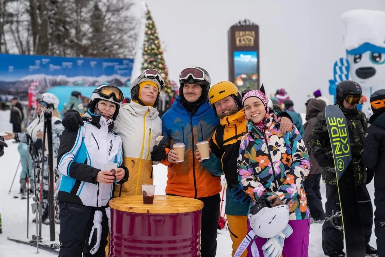 ☃️ Пора прощаться… с январем! На апре-ски от Газпромбанк Премиум  30 и 31 января с 12:00 до 16:00 жд