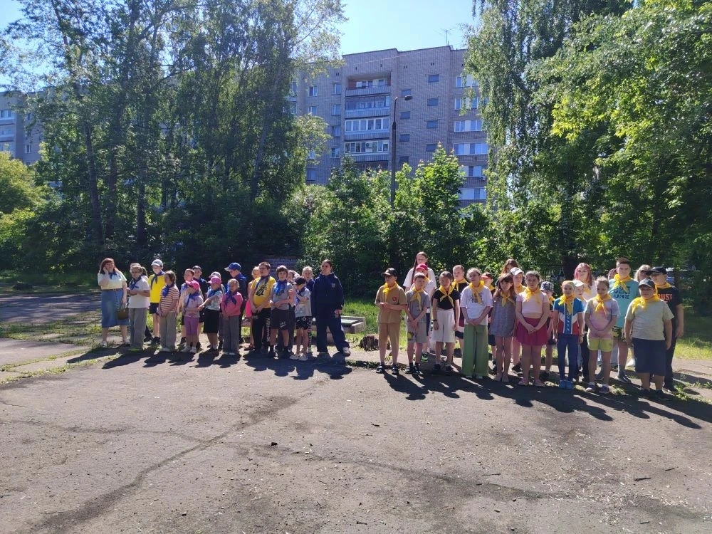 9 июня, после завершения утреннего приема пищи, организованного в рамках лагерной прогр...