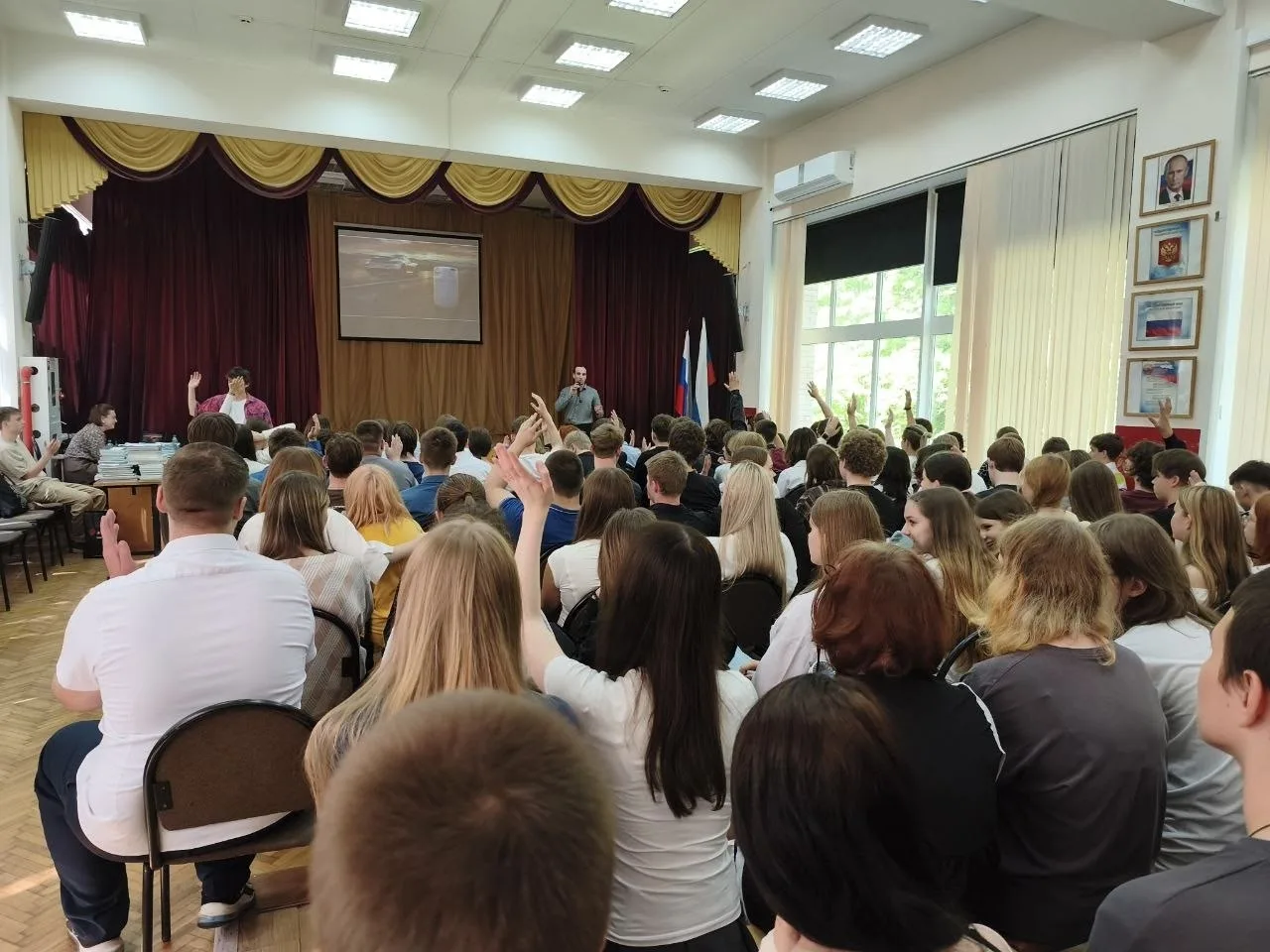 18.05.2026 г МОУ "Рождественская СОШ" наполнились не только звонкими голосами учеников, но и вдохнов
