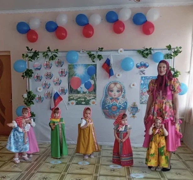 И к нашим воспитанникам группы раннего возраста приходила баба Матрешка☺️