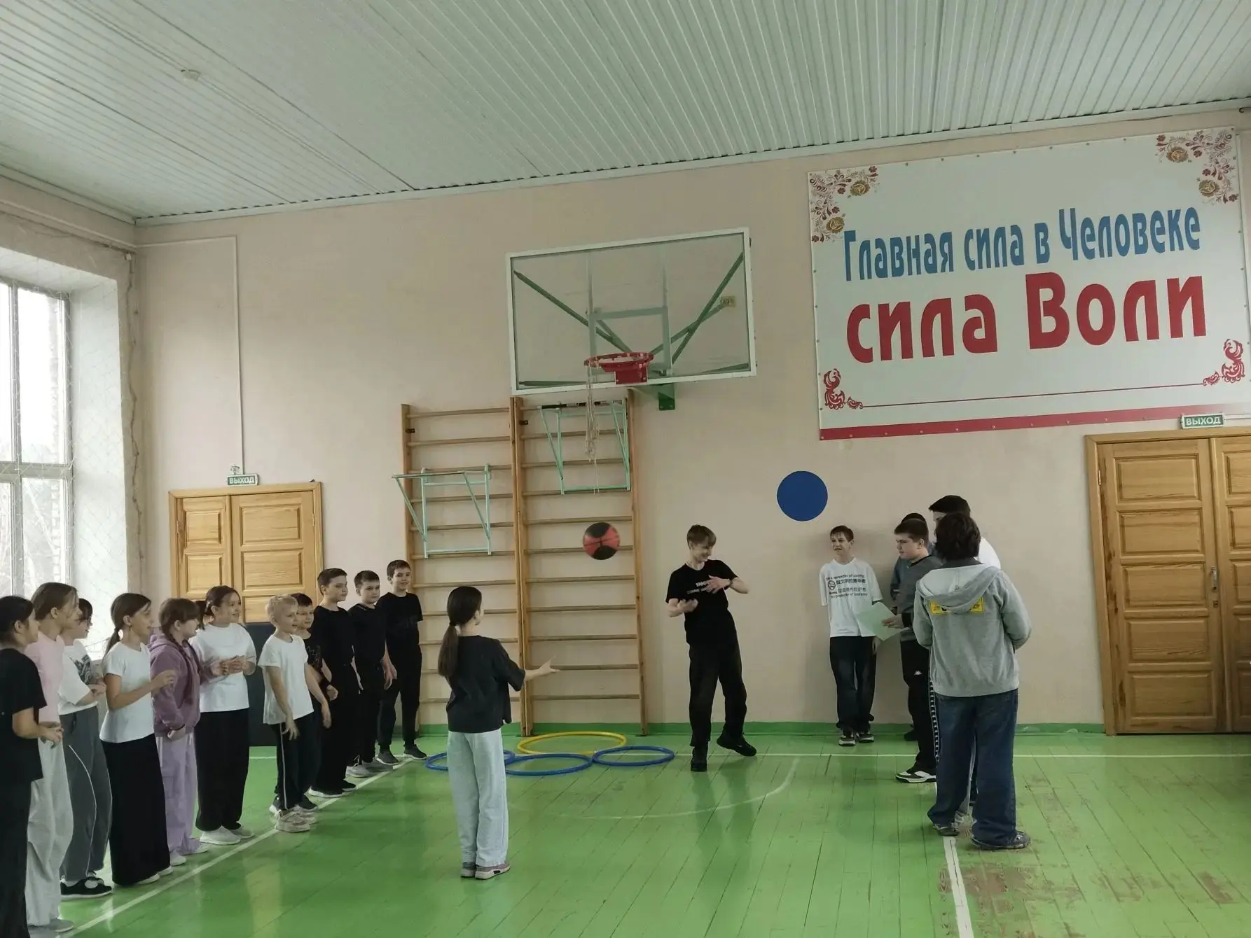 У Орлят 4В и 4Г классов завершился трек «Орлёнок-Спортсмен». 19 марта под руководством учителя физич