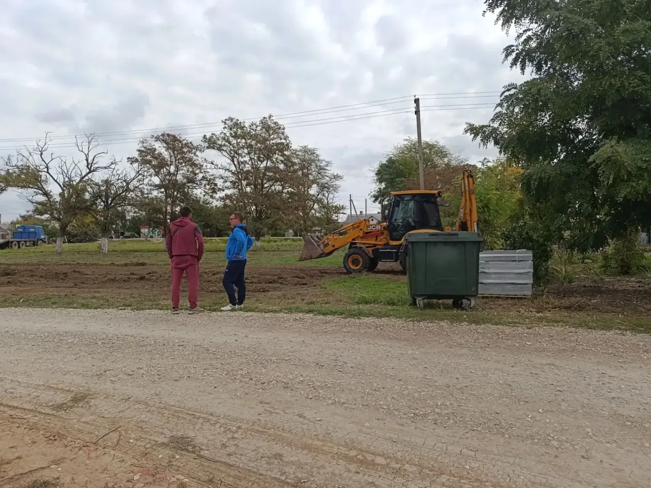 В селе Овощное стартовали работы по возведению долгожданной спортивной площадки по прое...