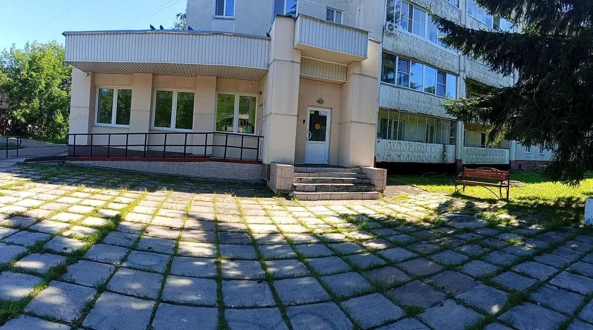 Сдаётся в аренду нежилое помещение общей площадью 141,5 кв.м. по адресу: ул. Парковая, ...