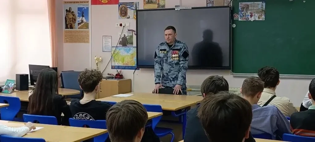 🔸12 марта в школе №17 в рамках сотрудничества с Региональной общественной организацией Ямало-Ненецко